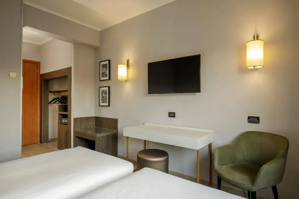 Double or Twin STANDARD Room, Marc'Aurelio, Rome