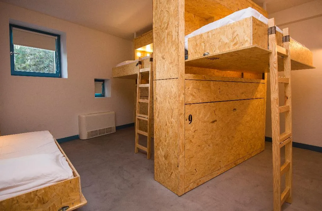 Bed in dormitory TWELVE BEDROOMS Room, Hostel des Arts, Porto
