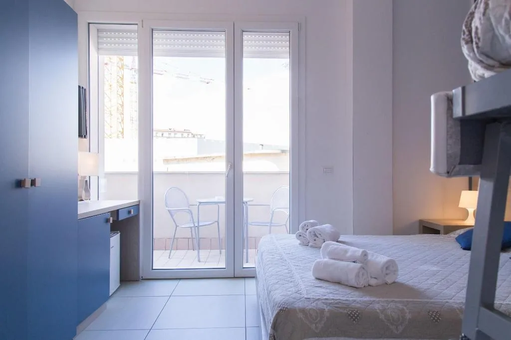 Room, Centrale B B, Florence