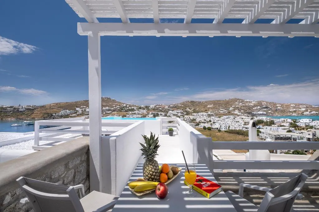 SUITE WITH PRIVATE POOL Room, Deliades, Mykonos