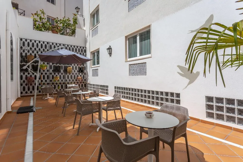 Terrace, Monte Triana, Seville