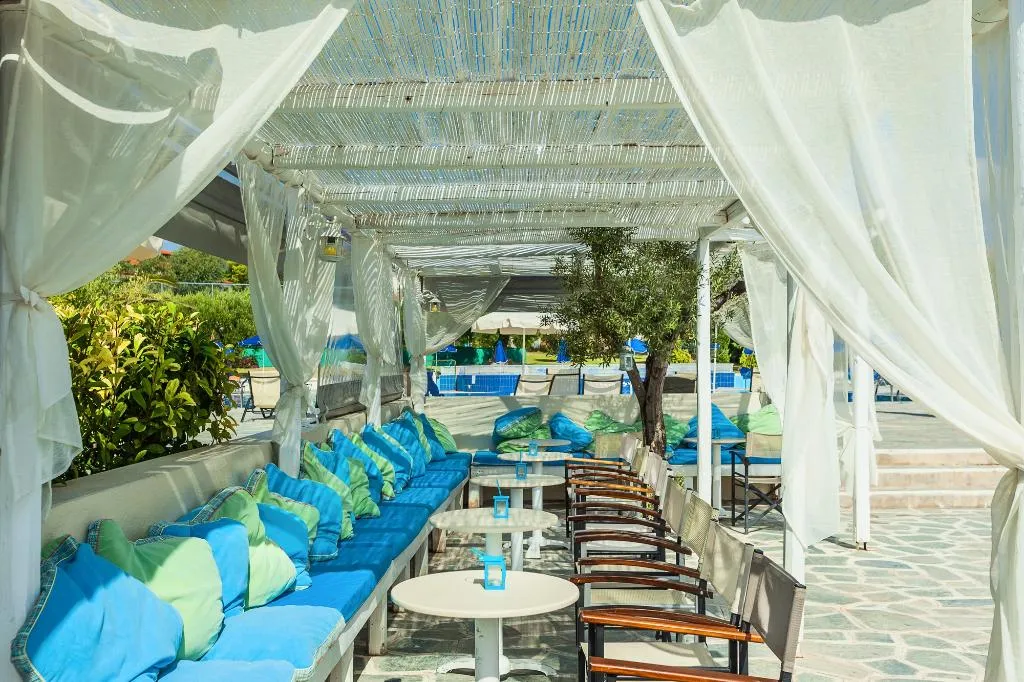 Bar, Xenios Anastasia Resort & Spa, Thessaloniki