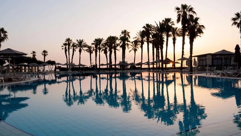 Pool, Hilton Malta, Malta