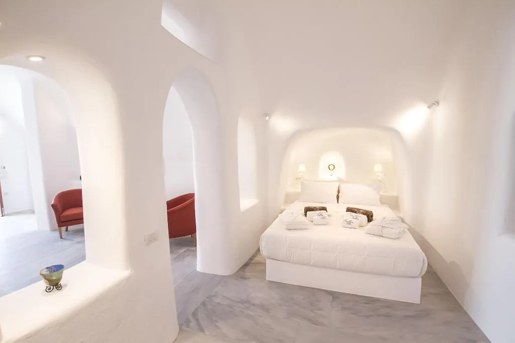 Room, Oia Mare Villas, Santorini