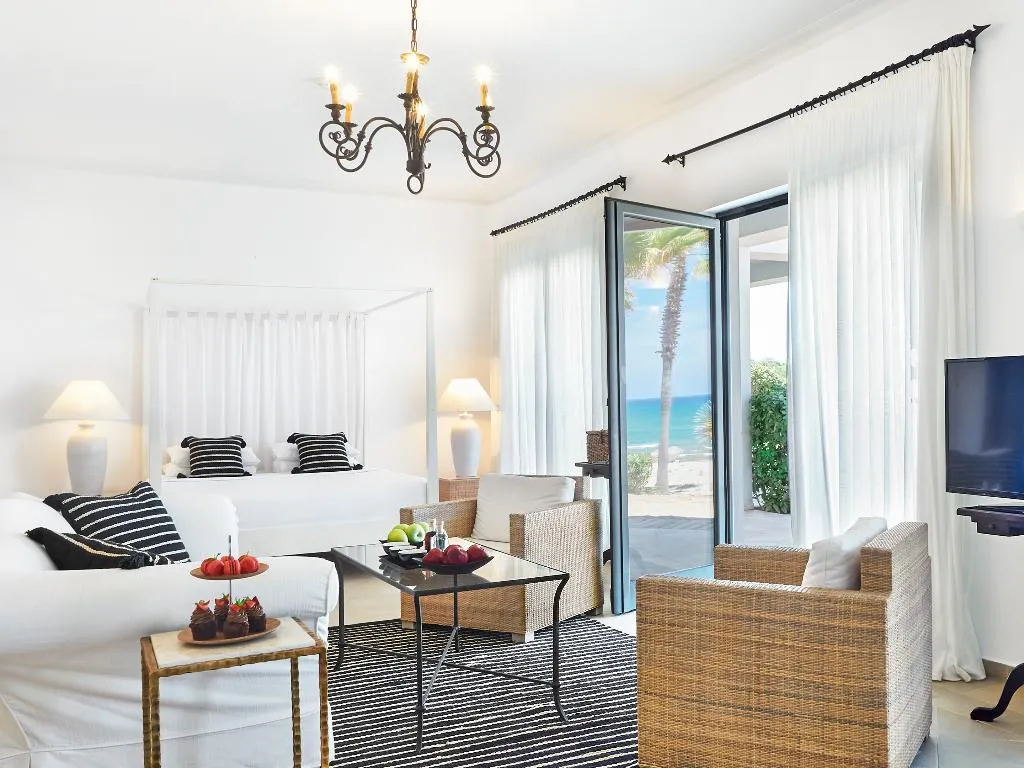 VILLA BEACH FRONT Room, Grecotel LUXME Oasis, Athens