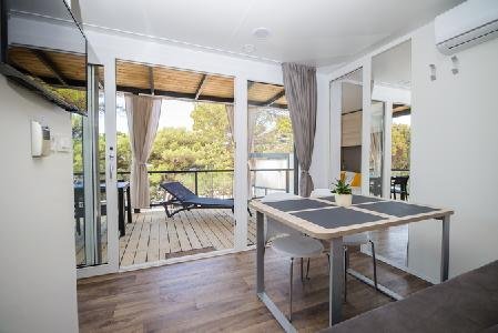 Medora Orbis Luxury Homes & Camping, Split