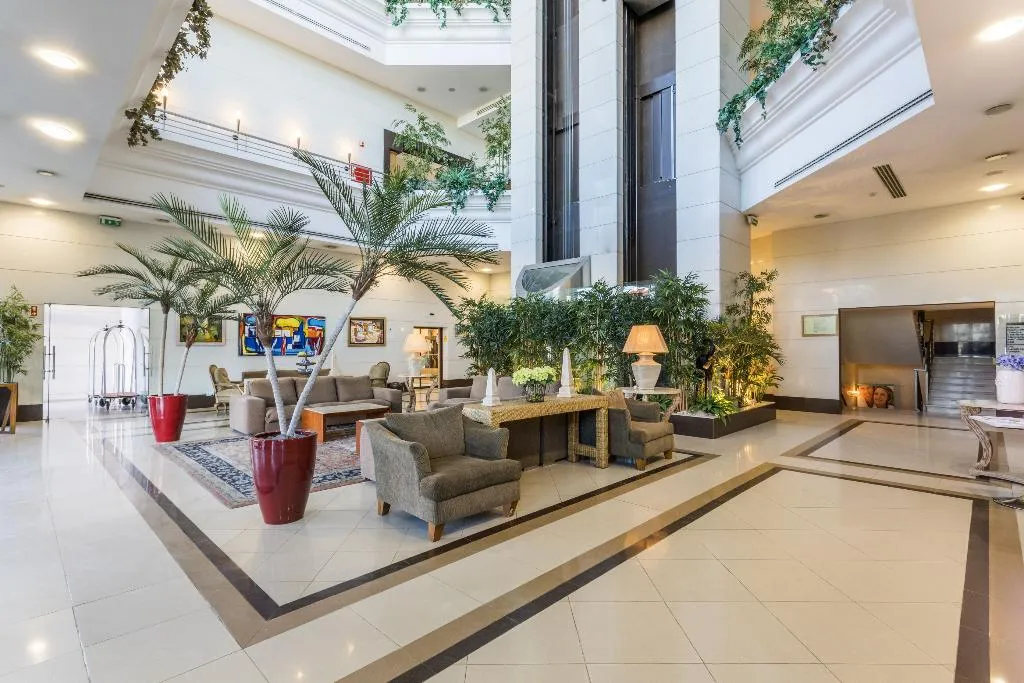 Lobby, Riviera Hotel Carcavelos, Lisbon