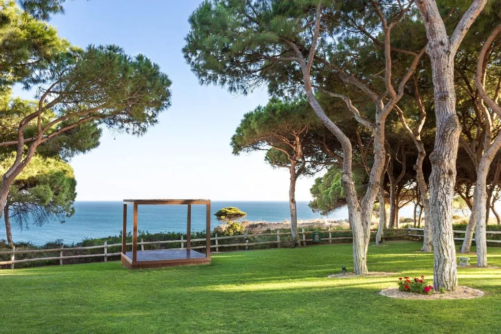 Terrace, Pine Cliffs Gardens, Algarve