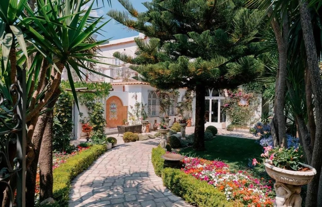 General view, Giordano, Naples