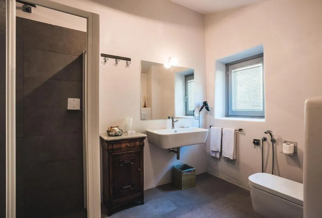 Room, Nikis Resort, Umbria