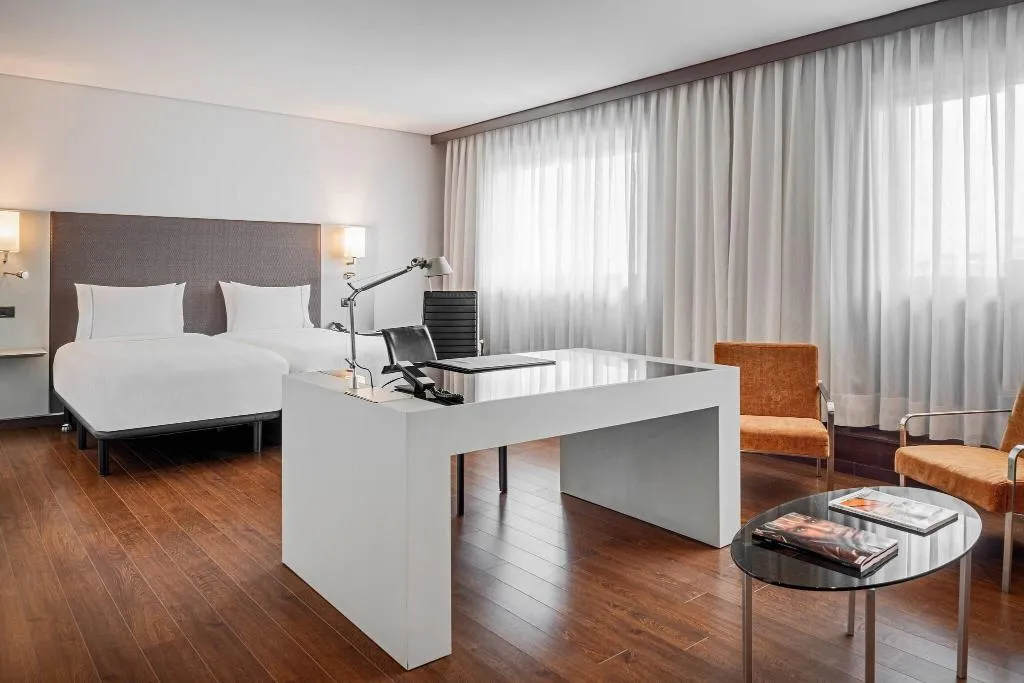 Room, AC Porto, Porto