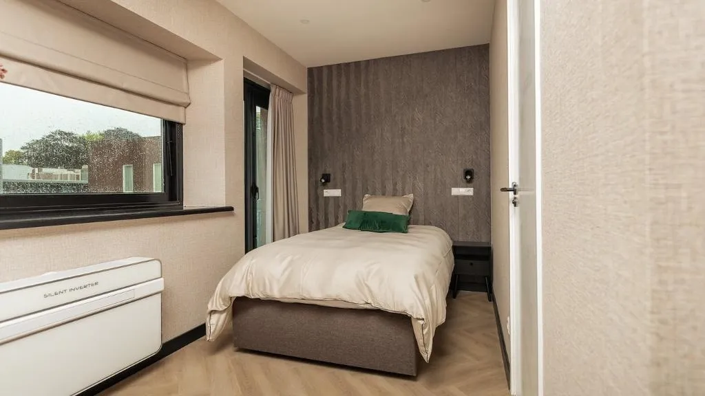 SINGLE SUPERIOR Room, Hotel Twenty Three, Amsterdam