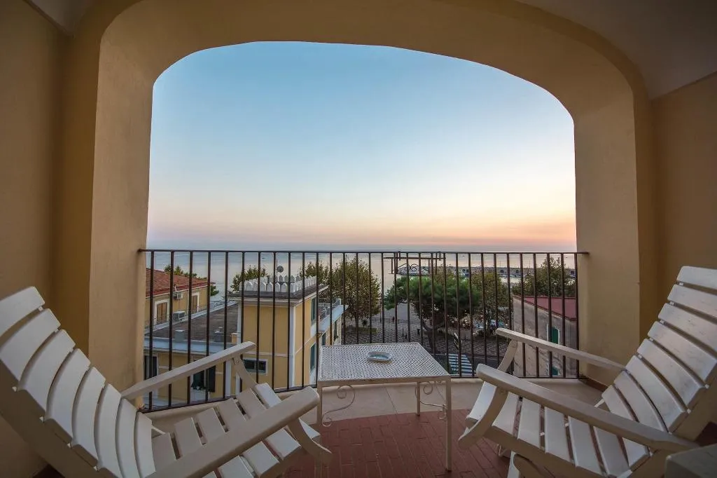 Room, Hotel San Francesco, Naples