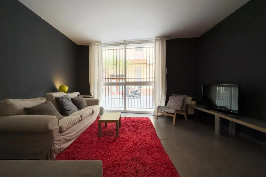 APARTMENT TWO BEDROOMS Room, Ainb Barcelona Sants Apartments, Barcelona