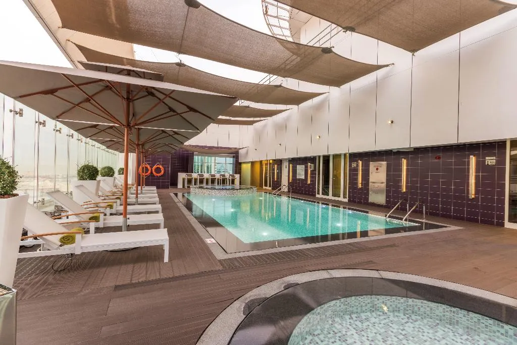 Pool, The Act Hotel, Dubai