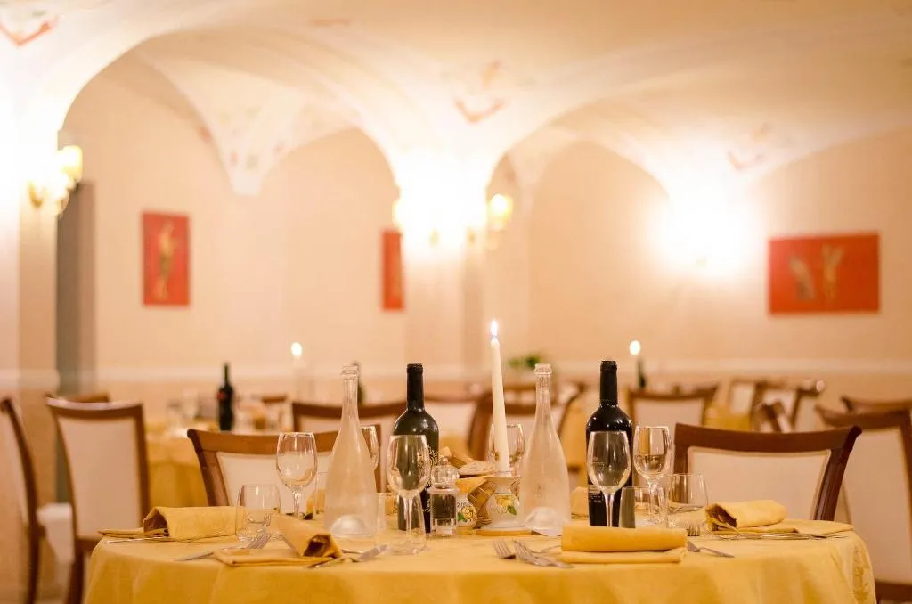 Restaurant, Hotel San Francesco, Naples
