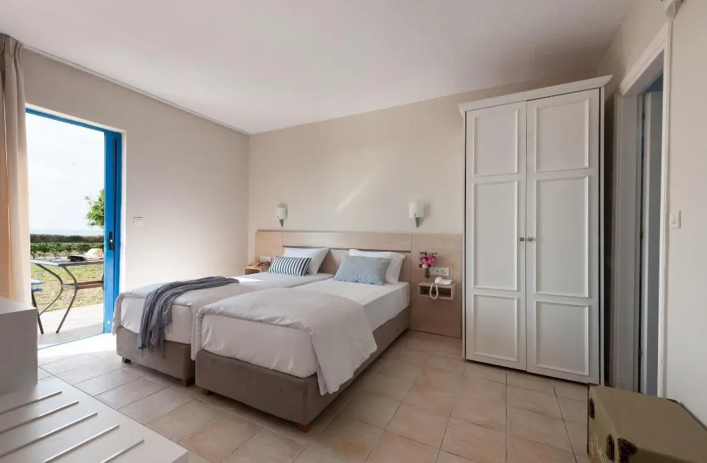 Room, Ammoudia Maisonettes, Corfu