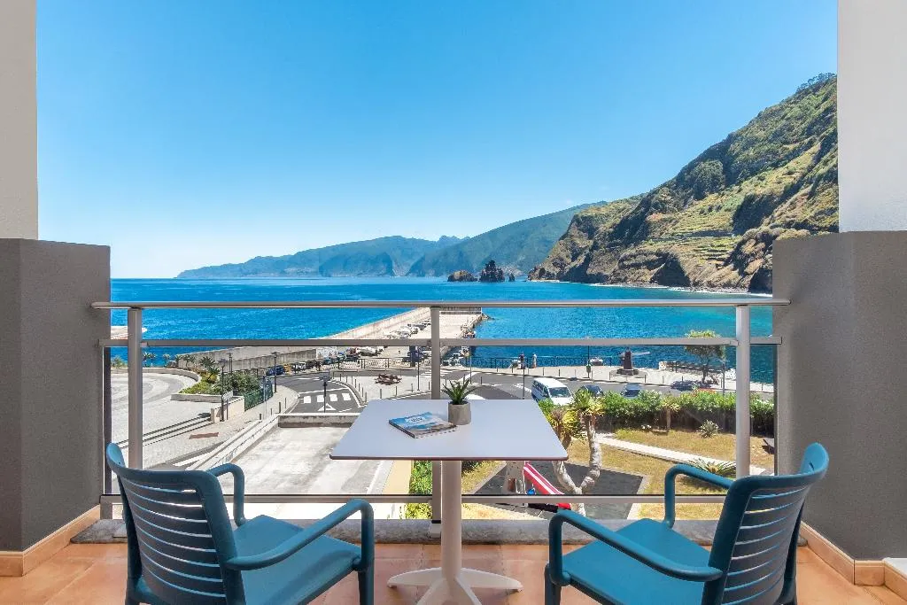 Double or Twin SUPERIOR SEA VIEW Room, Aqua Natura Bay, Madeira