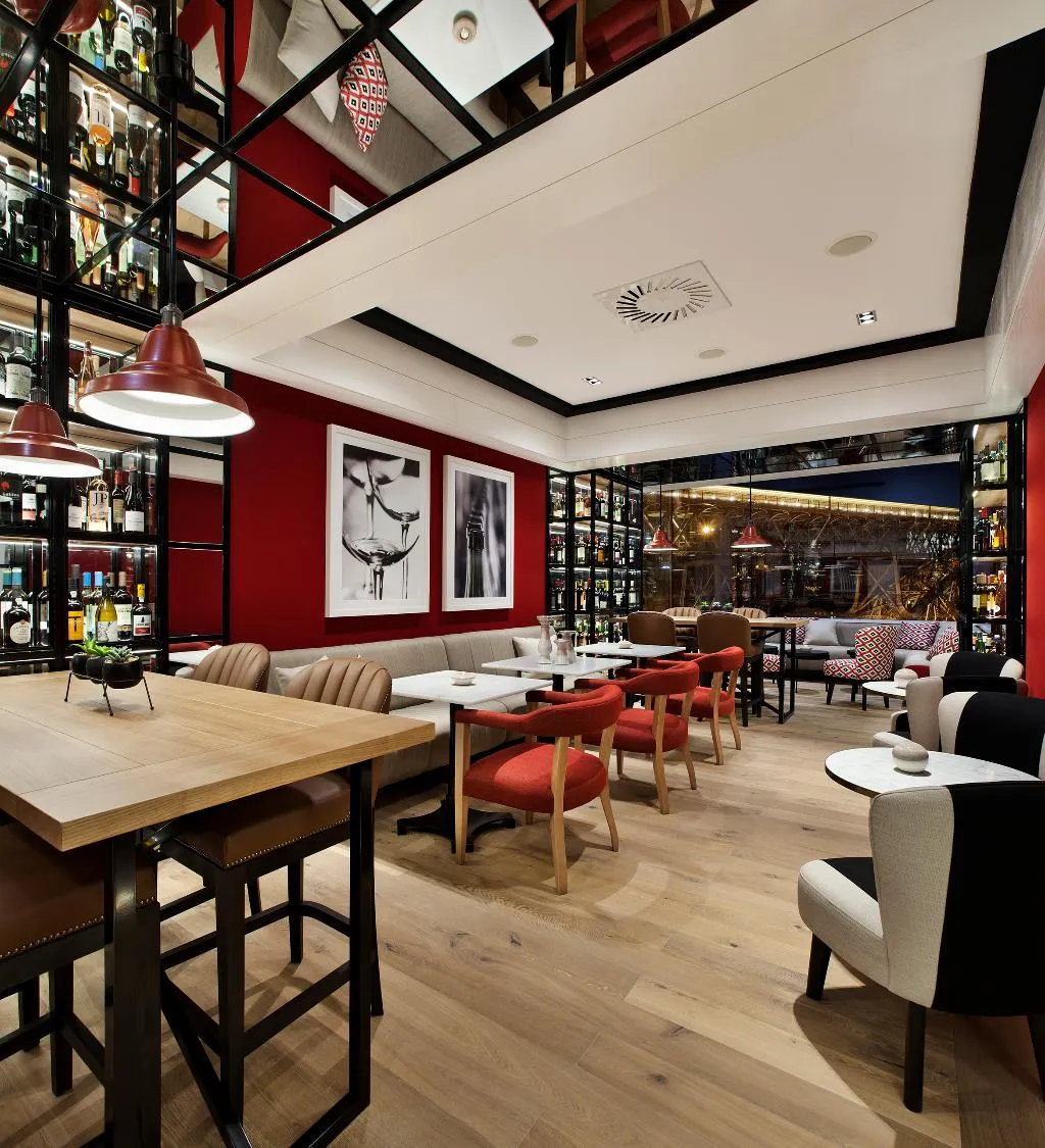Bar, Vincci Ponte De Ferro, Porto