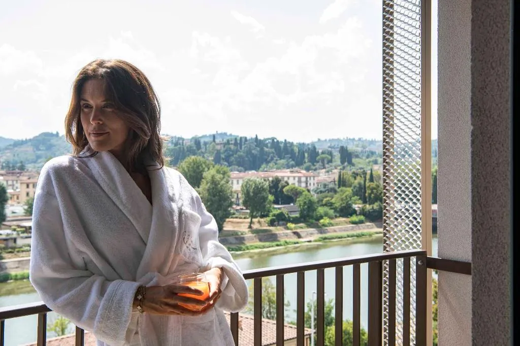 SUITE DELUXE WITH VIEWS Room, Columbus Urban Resort, Florence