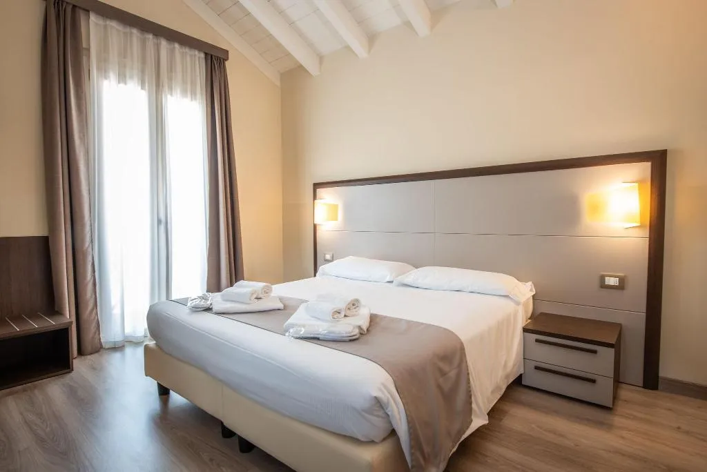 Room, Hotel Rosa, Milan