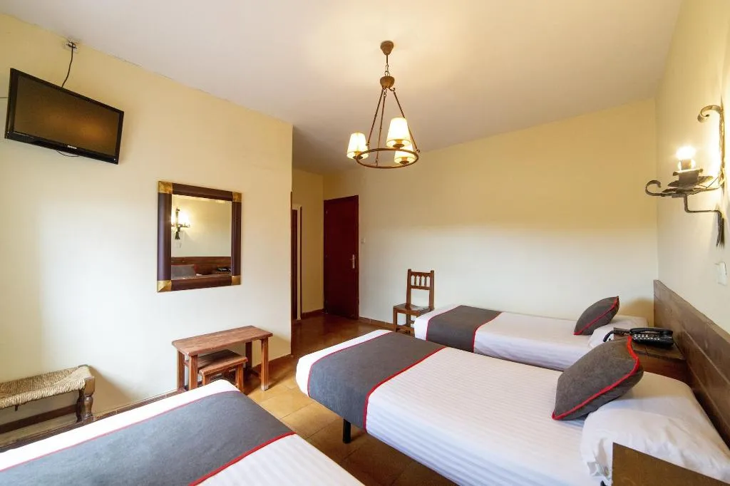 Room, Hotel Mavi, Madrid
