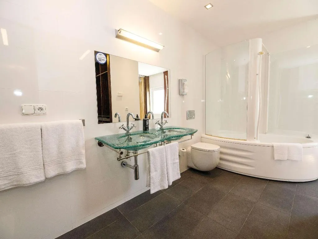 APARTMENT STANDARD Room, Ibis Praha Old Town, Prague