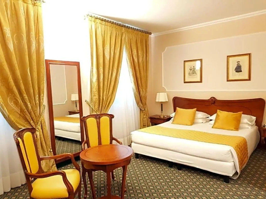 DOUBLE SINGLE USE DELUXE RIVER VIEW Room, Berchielli, Florence
