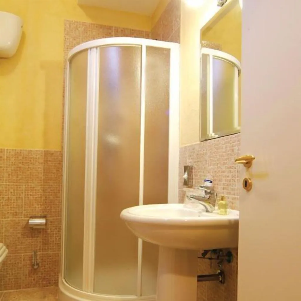 TRIPLE STANDARD Room, Eden Hotel, Naples
