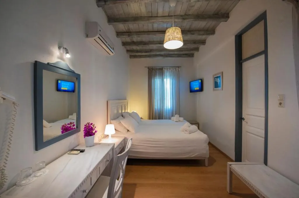 DOUBLE SUPERIOR SEA VIEW Room, Olia Hotel, Mykonos