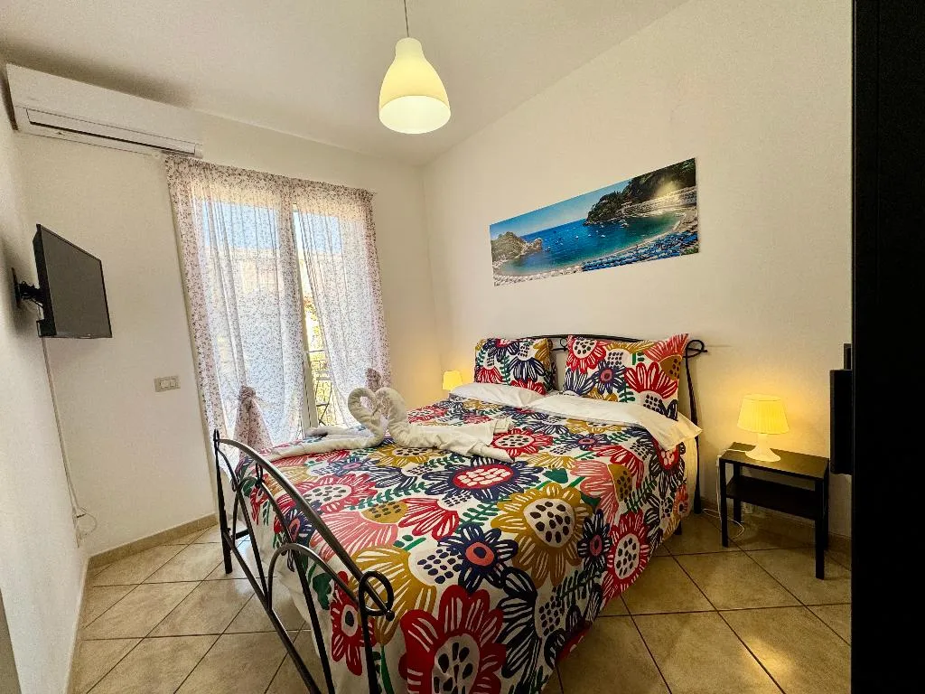 DOUBLE WITH BALCONY Room, B&B New Naxos Village, Catania