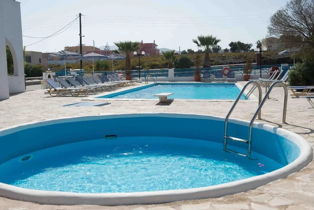 Sports and Entertainment, Hotel Olympia, Santorini