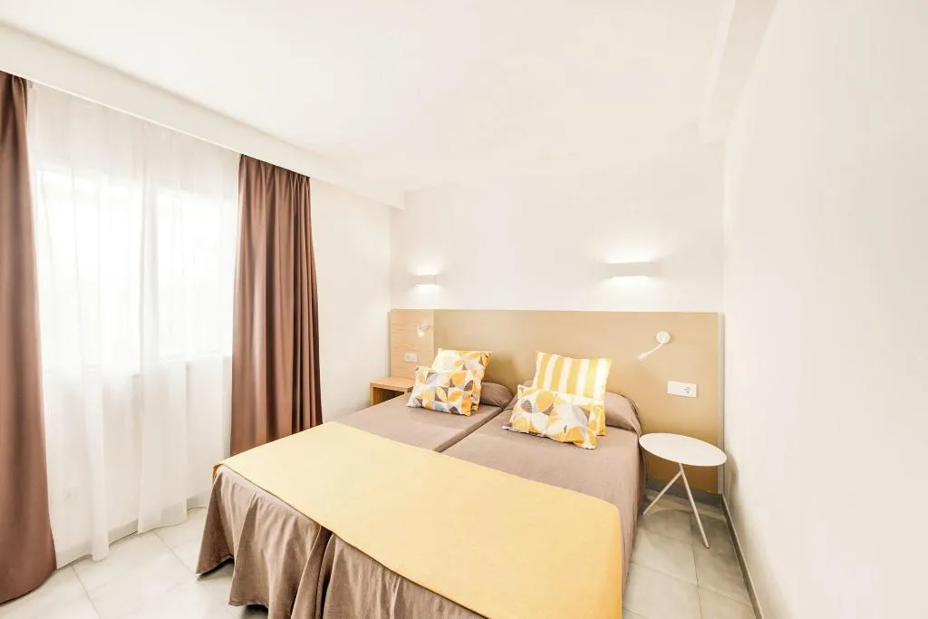 APARTMENT TWO BEDS Room, Vista Club, Majorca