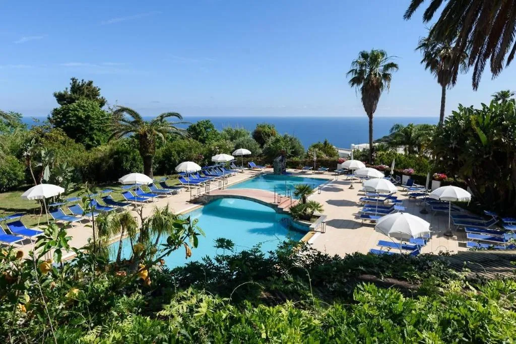 Pool, B&B HOTEL - ISCHIA San Nicola, Naples