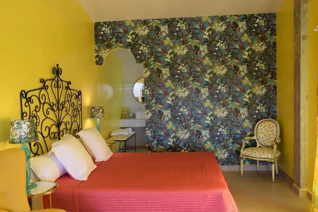 Room, Aal Cachucho, Madrid