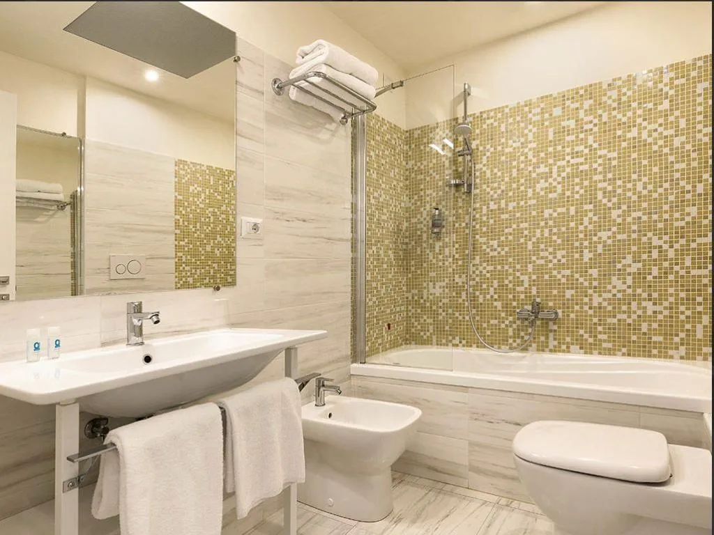 DOUBLE SINGLE USE CLASSIC WITH BALCONY Room, Adesso Hotel, Rome