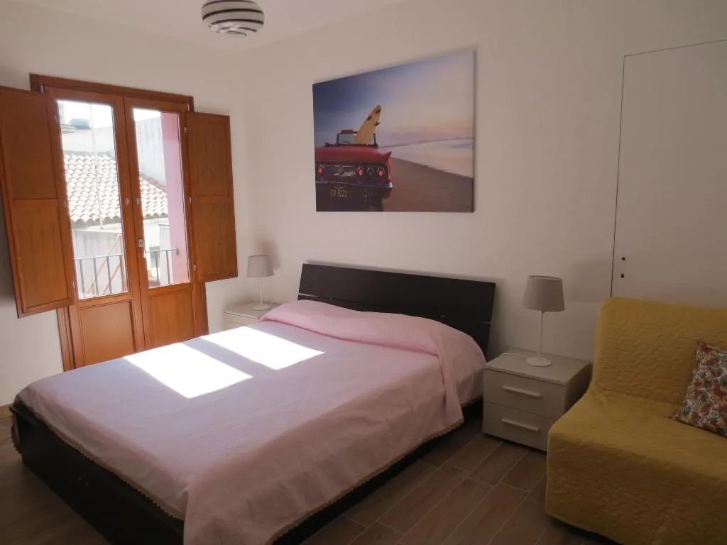Room, B&B Vergilia, Catania