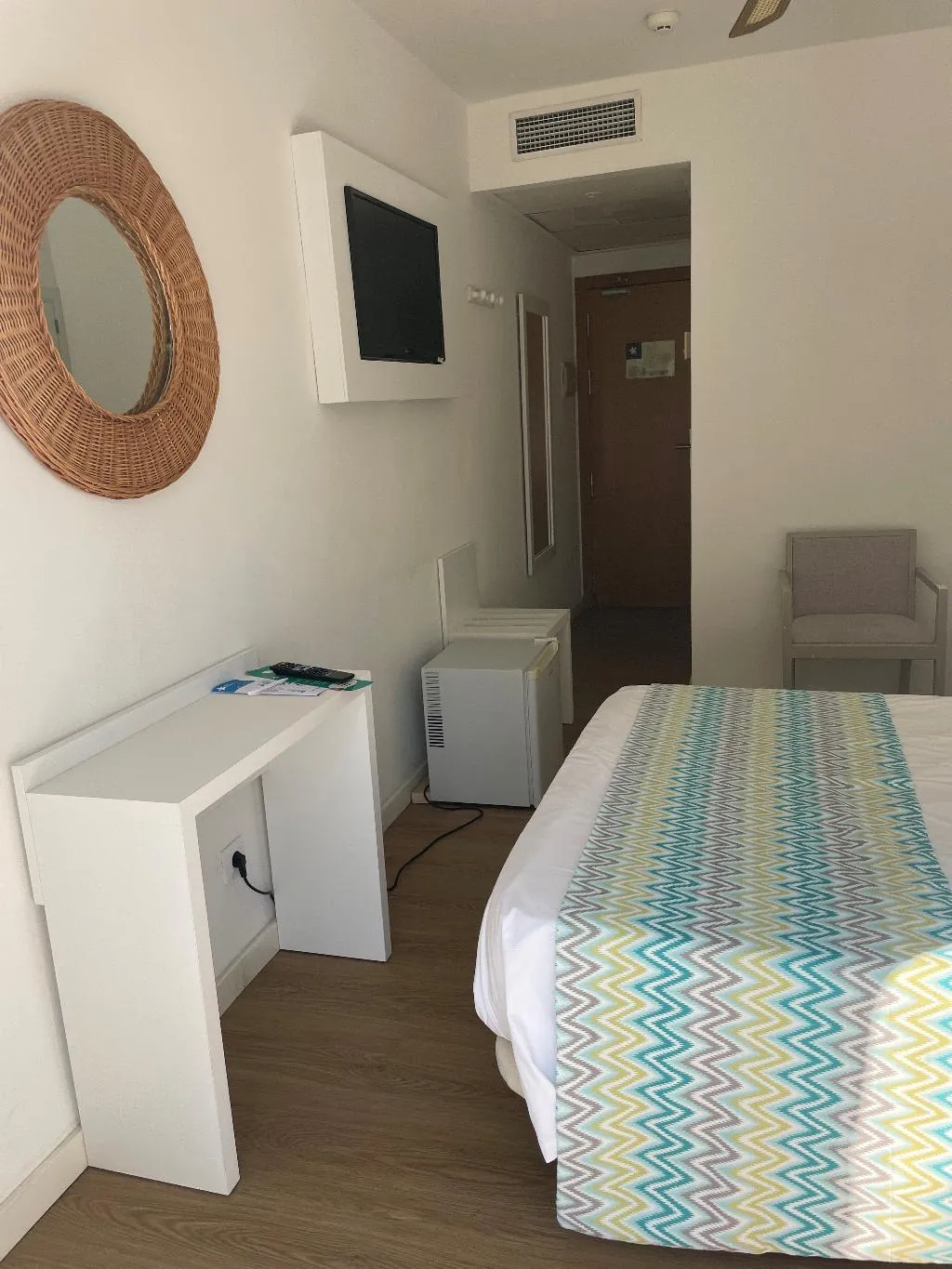 Double or Twin CAPACITY 3 Room, Oleander, Majorca