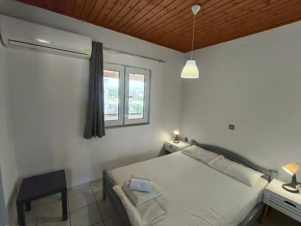 TRIPLE COMFORT Room, Albatross Apartments, Crete