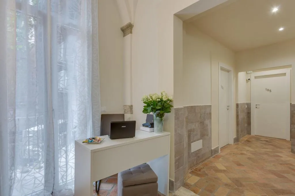 Lobby, Navona Charme Suite, Rome