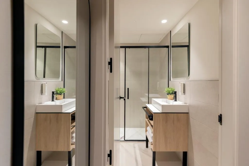 STUDIO WITH BALCONY Room, Libere Barcelona Sant Antoni, Barcelona