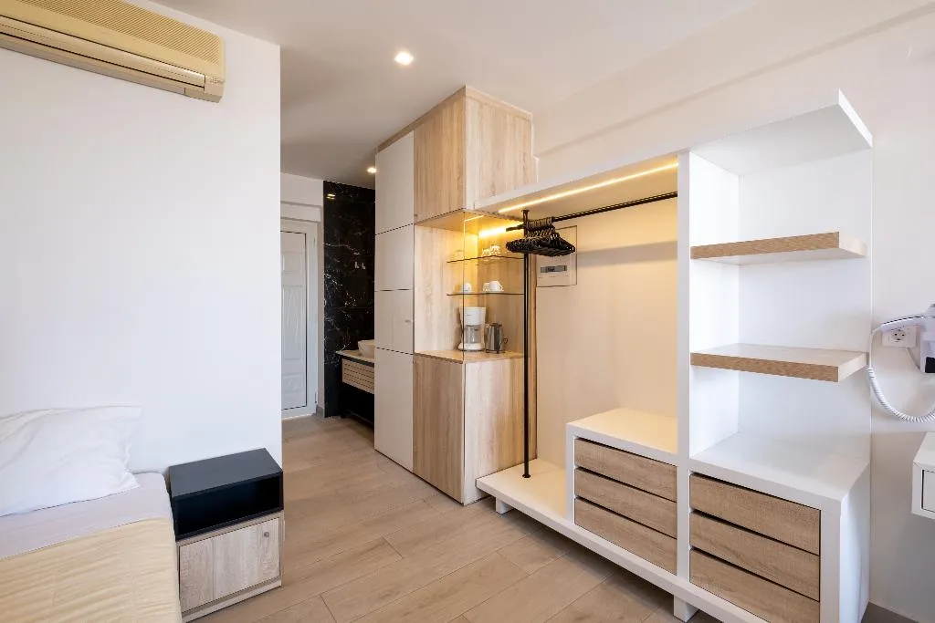 JUNIOR SUITE GARDEN VIEW Room, Dimitrios Village Beach Resort, Crete
