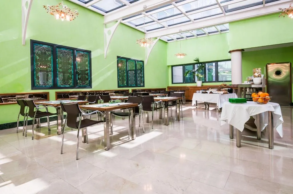 Restaurant, Hotel Julia, Madrid
