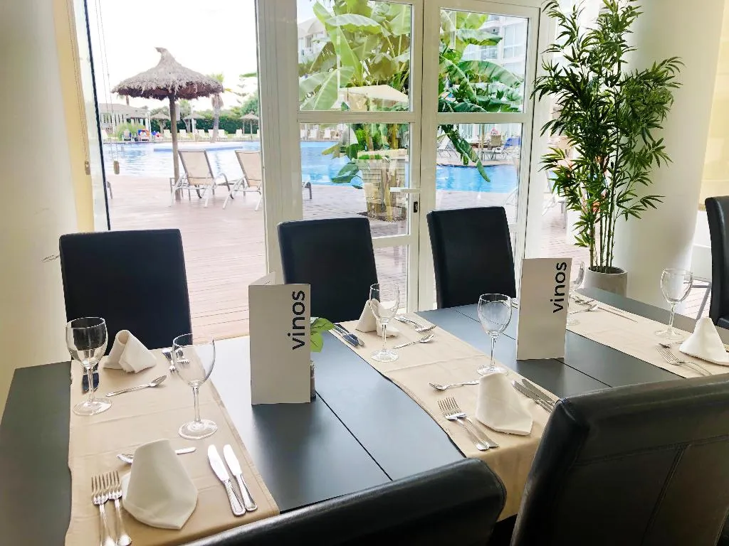 Restaurant, Zafiro Alzinar Mar, Majorca