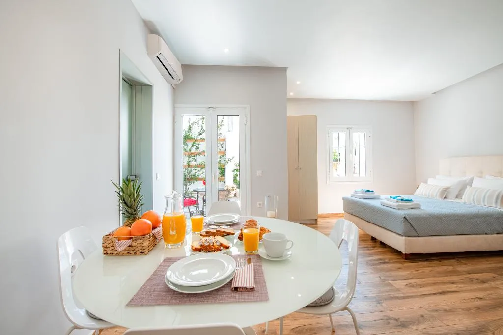 Double or Twin SUPERIOR KING BED Room, Korina Apart Hotel, Corfu
