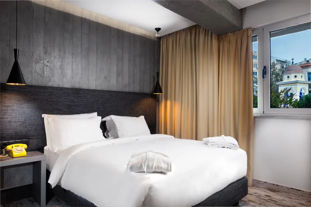 TRIPLE STANDARD Room, 36O Degrees, Athens