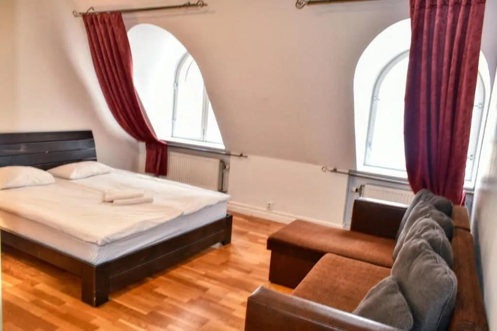 Room, Tallinn Apartments & Rooms - Old Town, Tallinn