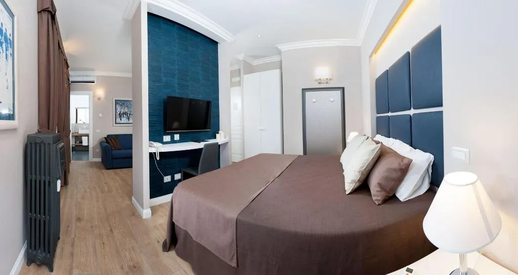 Room, Vico Rooms And Terrace, Rome