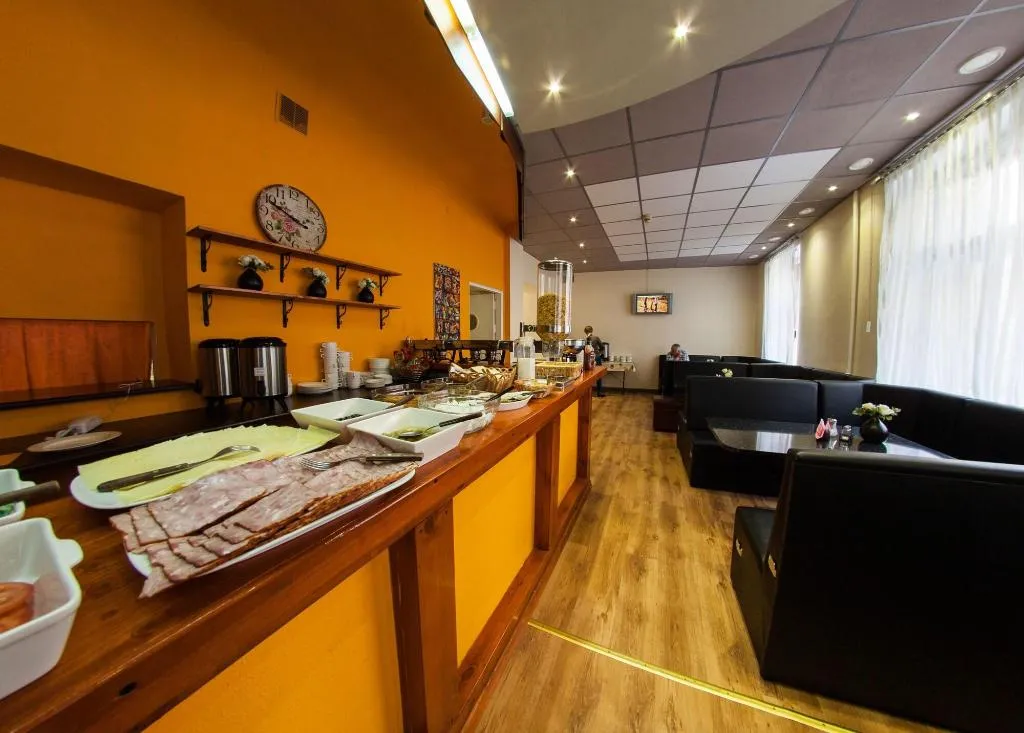 Restaurant, Viktorija Hotel, Riga