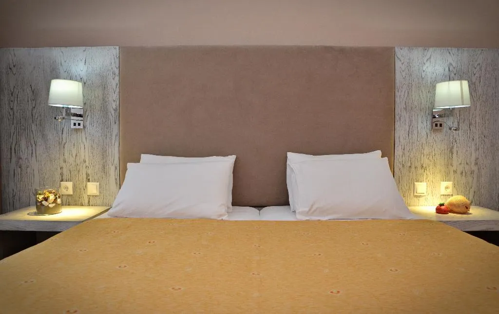 Double or Twin ECONOMY Room, Aria Hotel, Skiathos